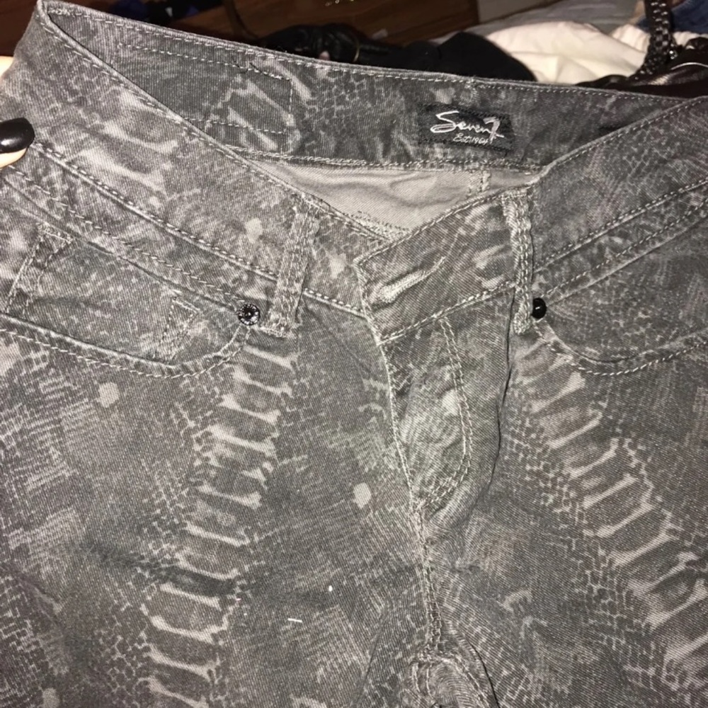 Seven jeans